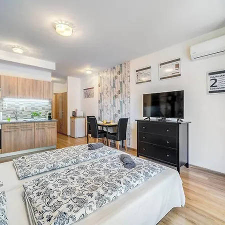 Atrium Dream Apartment Budapest Exterior photo