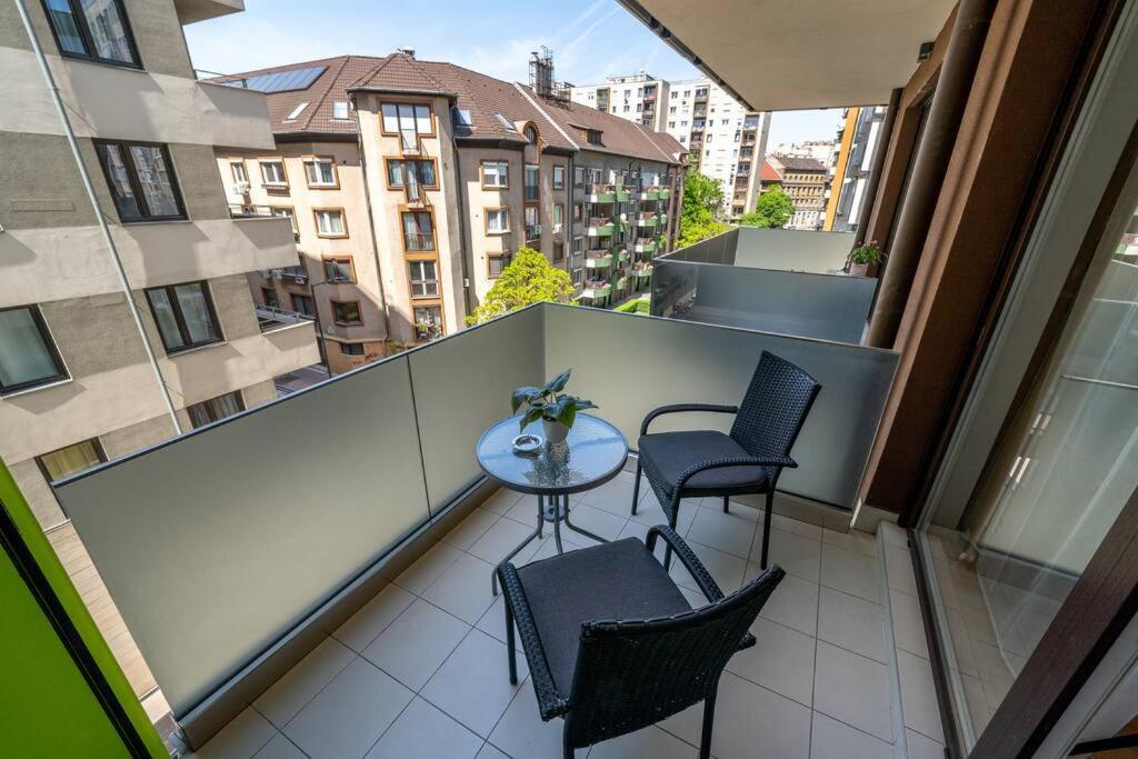 Apartment Atrium Dream *